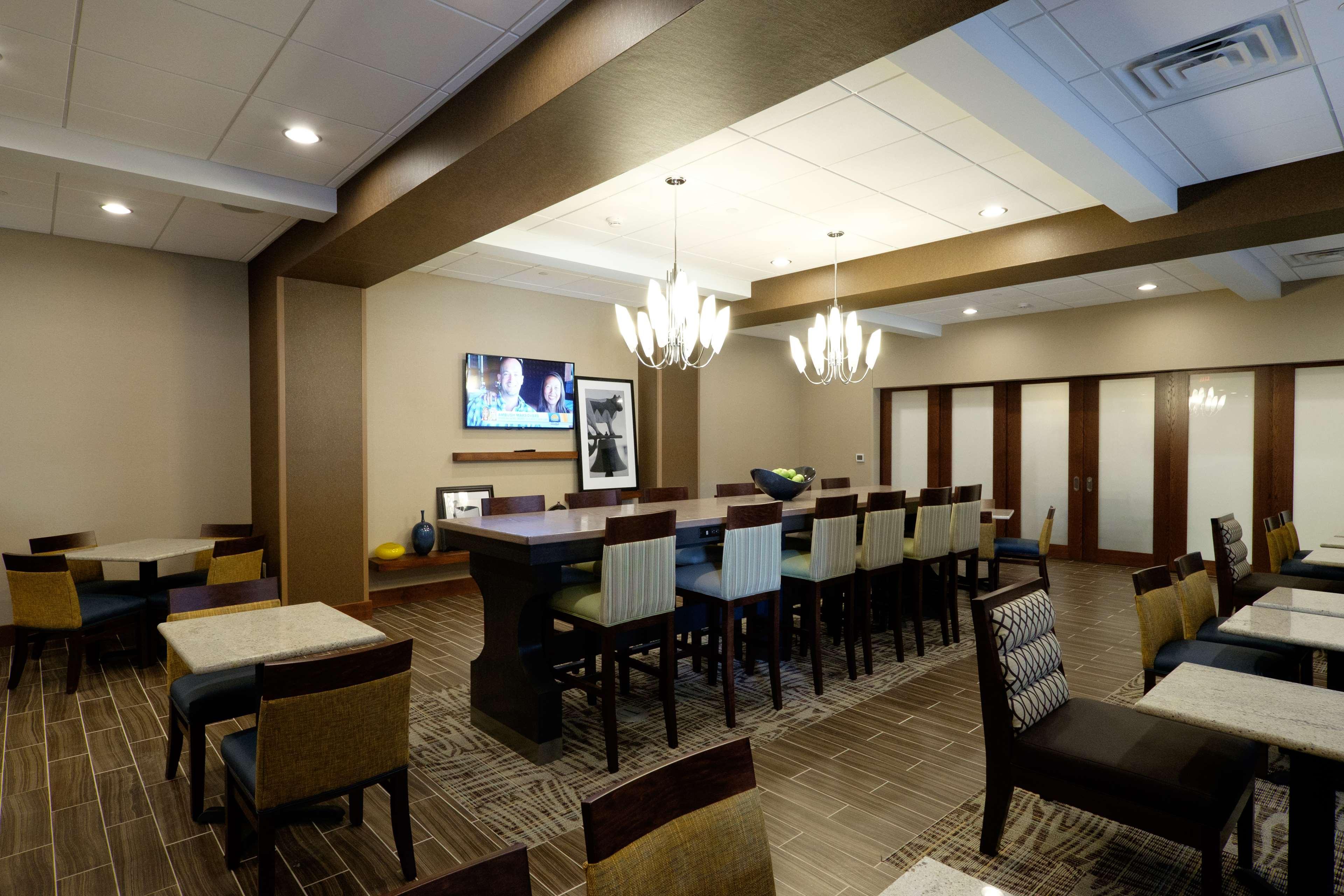 Hampton Inn Green Bay Downtown Exterior foto